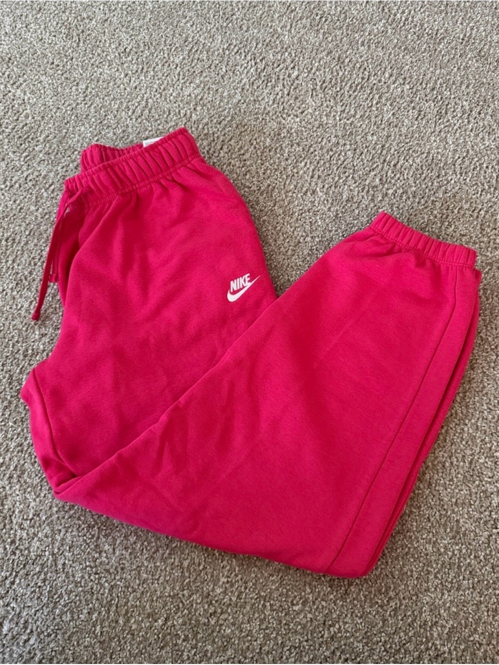 Nike  Pink Fleece Jogger Pants size small NWT